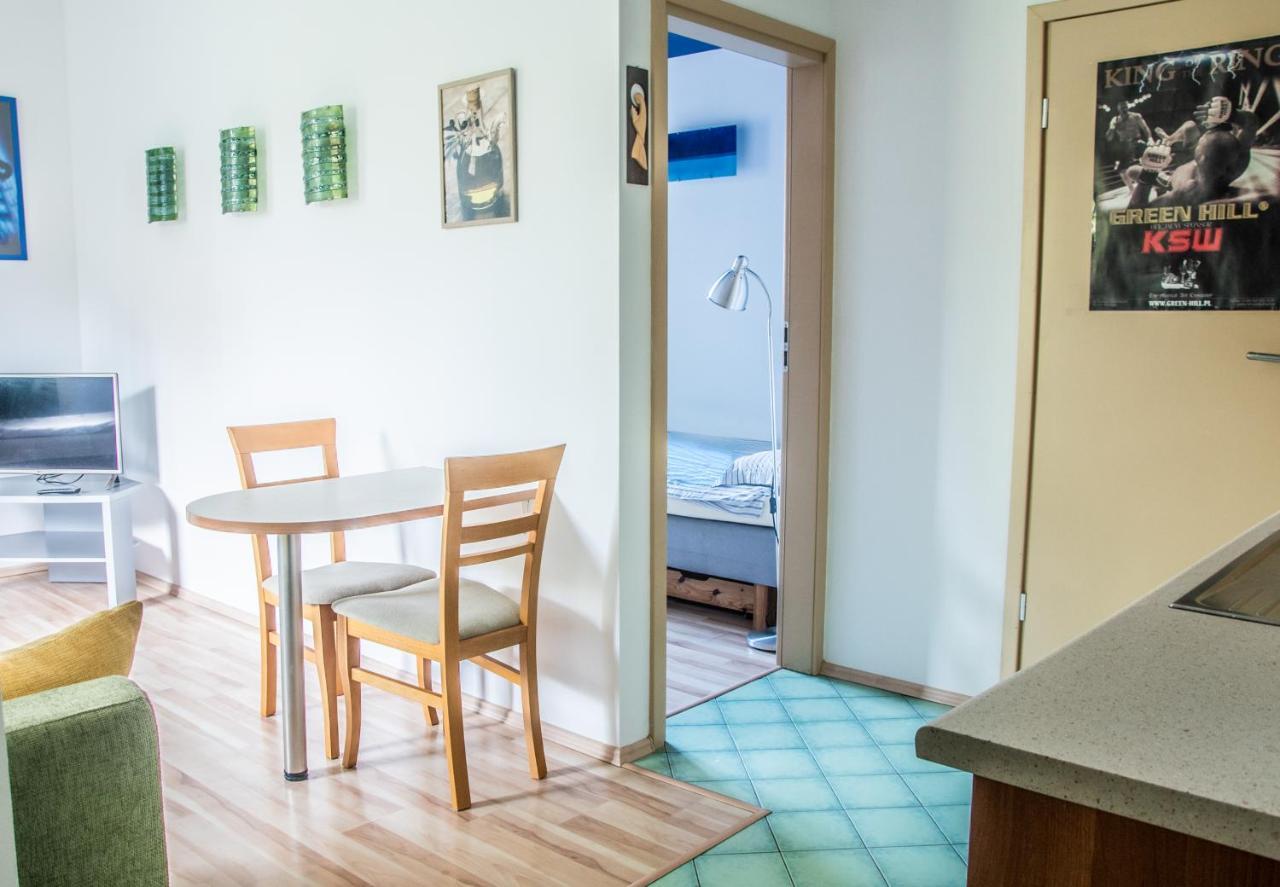 Apartament Z Parkingiem Warschau Exterior foto